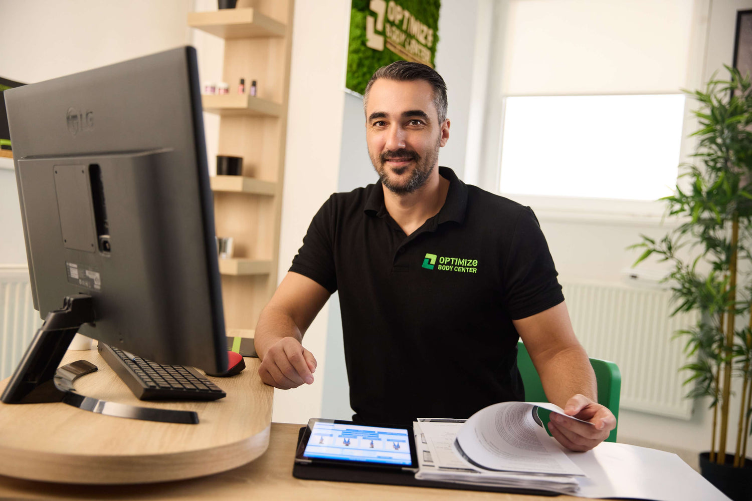 Consultanță 1 la 1 cu Florin Cujba la Optimize Body Center, dedicată celor care își doresc rezultate reale, bazate pe un plan clar și personalizat.